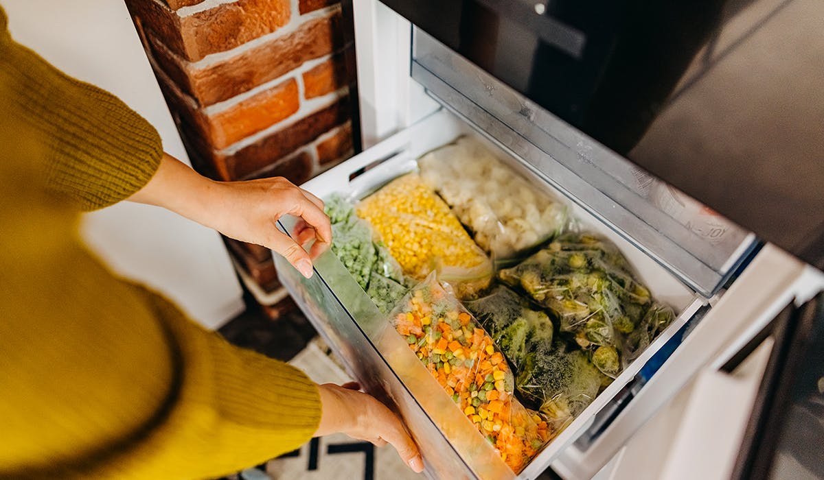 How to defrost a freezer quickly Life Yours